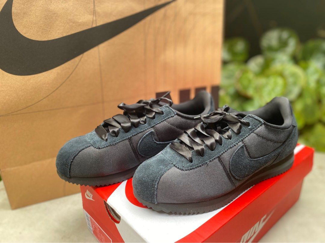 Classic cortez beach trainers in black suede