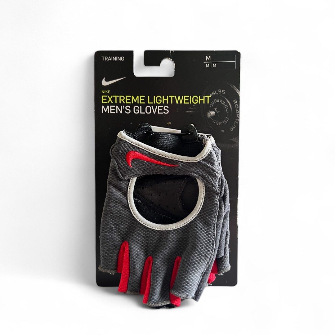NIKE Extreme Lightweight Men s Gloves Sports Equipment Exercise Fitness Weights Dumbbells on Carousell