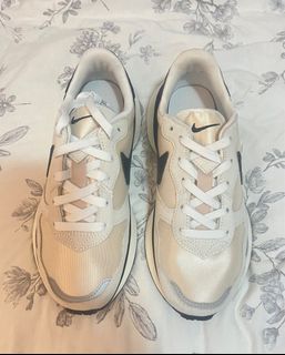 （分類：）位於 。 由 susan731008 提交（商品編號 1334547363，圖片 1）。簡介： 。