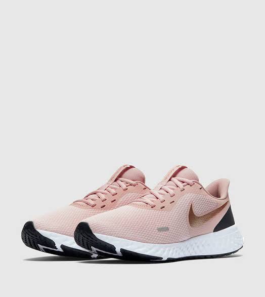 wmns nike revolution 5 barely rose