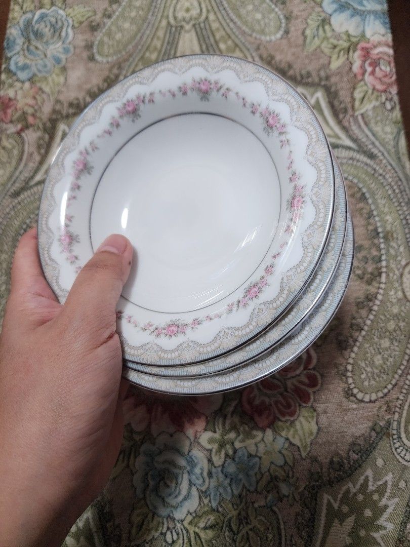 NORITAKE Glenwood Deep Bowls - per piece (Category: Dinnerware & Cutlery) located in Quezon City. Submitted by senyoramaria (Listing ID 1334375403, Image 3). Description: NORITAKE Glenwood Deep bowls 5.6 inches diameter 1.25 inches deep Silver lining, with minimal rubs. 3 pcs available.