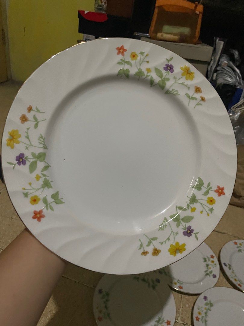 Plate set bahan porcelain-kualitas export merk SANGO