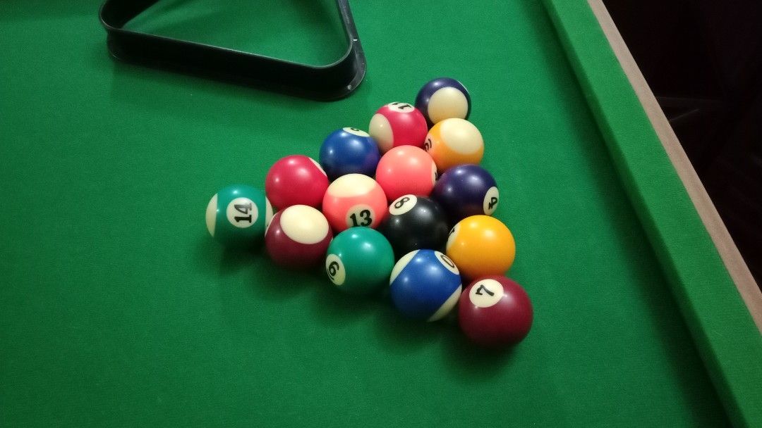 Pool table / billiard table / snooker table, Sports Equipment, Sports ...