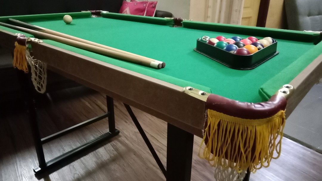 Pool table / billiard table / snooker table, Sports Equipment, Sports ...