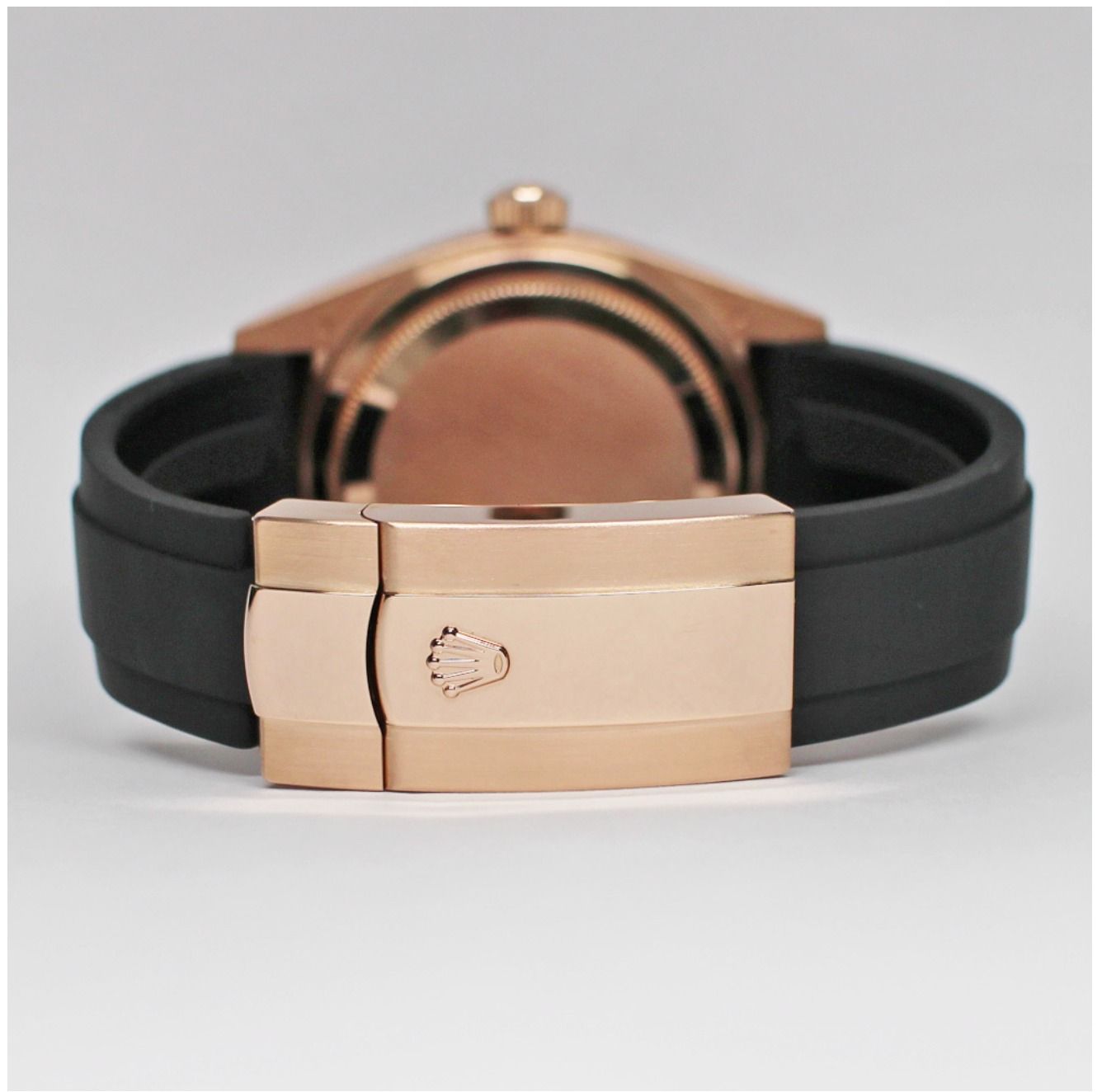 Rolex Sky-Dweller 326235 Random Chocolate RG Rubber Automatic Men's Watch with Warranty Card 2022 (Category: Watches) located in Singapore. Submitted by luxasia.biz (Listing ID 1334475136, Image 3). Description: https://page.auctions.yahoo.co.jp/jp/auction/j1152744769.