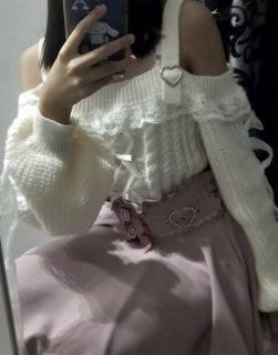 (Category: ) located in . Submitted by flowerofate (Listing ID 1334478537, Image 1). Description: .