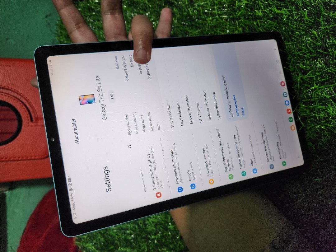 Samsung Tab S6 Lite 4gb/128gb (Category: Android) located in Manila. Submitted by lucky.charm.gadgets (Listing ID 1334506061, Image 2). Description: BSamsung Tab S6 Lite 4gb/128gb (CELLULAR) SEARCH MO NALANG FULL SPECS NTC APPROVED NO REPAIR HISTORY 98% SMOOTH MAKINIS PEDE SA MAARTE Note* May LCD BURN DI NAMAN NAKAKA APEKTO SA SMOOTH PERFORMANCE. TEST TO SAWA BAGO BAYARAN PEDE MO NAMAN E DARKMODE DINA HALATA . MAGBASA KA MUNA BAGO KA MAG REACT ! 