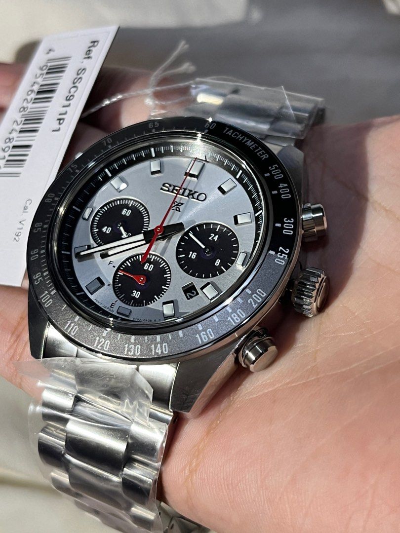 Seiko SSC911P1 Speedtimer (Category: Men's Watches) located in Manila. Submitted by shopthevintage (Listing ID 1334507589, Image 2). Description: seiko panda ssc911p1 speedtimer chrono watch 26,500 pesos brandnew in box manila area COD basis shipping via LBC nationwide Movement Caliber NumberV192Movement TypeSolarPrecision±15 seconds per monthPower reserveOperating for approx. 6 months (when fully charged)Functions Overcharge prevention function 