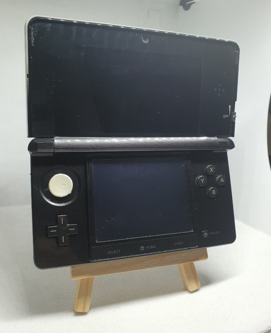 Selling Black Original Nintendo 3DS Console (Category: Nintendo) located in Quezon City. Submitted by itemsforadoption (Listing ID 1334491293, Image 3). Description: Rfs: Its 2024! Happy New Year! Hoping you have a good year ahead of you! If you have questions feel free to send a message. Though I'll most likely be able to reply from 10am to 8pm. Please be patient and understanding. Decluttering games and items that I've picked up or for friends 