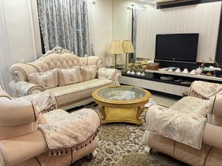 (Category: ) located in . Submitted by hellosssss_ (Listing ID 1334540819, Image 1). Description: .
