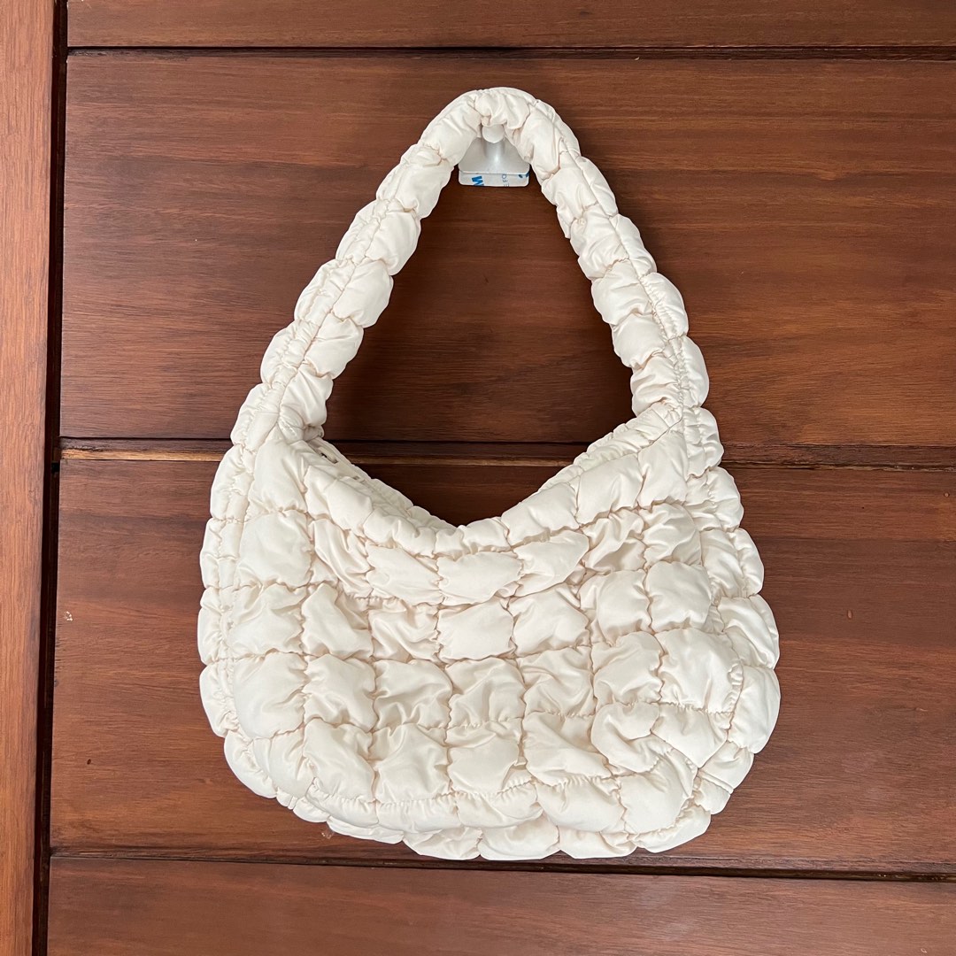 Tas COS original quilted COS bag tas wanita COS Fesyen Wanita Tas Dompet di Carousell