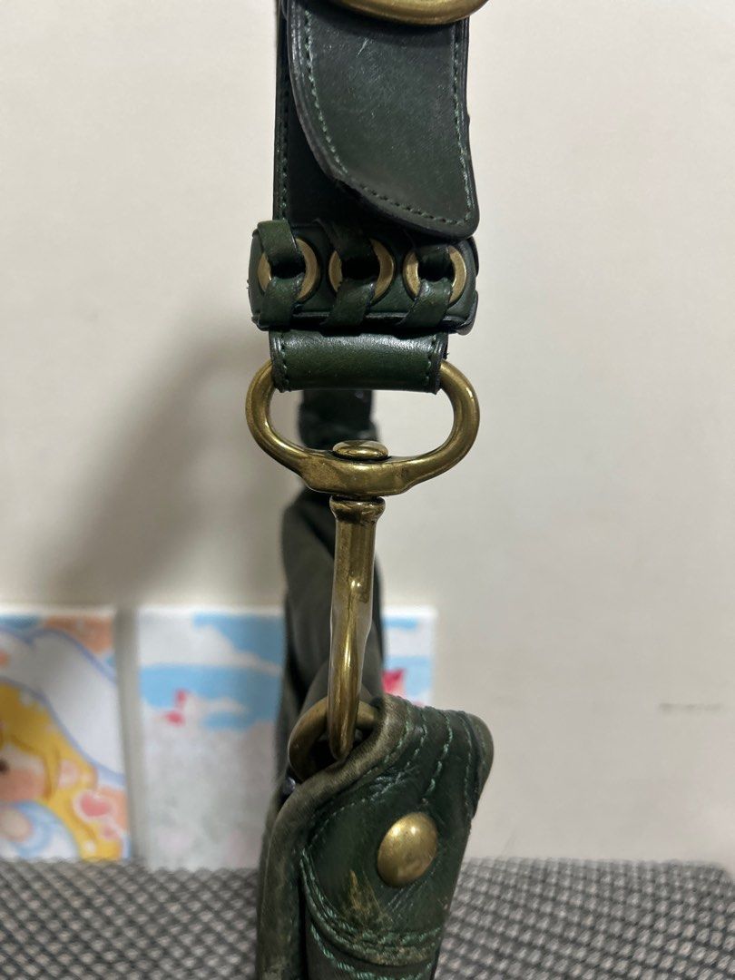 Vintage Coach Bleecker buckle bag (Category: Luxury Bags & Wallets) located in Quezon City. Submitted by thebagkarmaph (Listing ID 1334467429, Image 2). Description: Stains on the flap Clean interior.