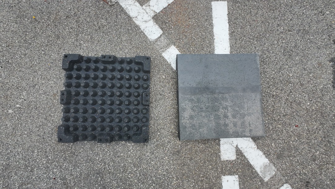 Well Used Gym Rubber Mat., Sports Equipment, Other Sports Equipment and ...
