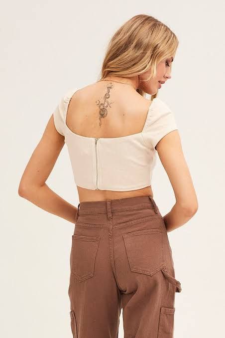 White Corset Top (Category: Blouses) located in Angono. Submitted by chapter_nine (Listing ID 1334070331, Image 2). Description: Small to Semi Med.