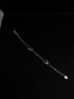 (Category: ) located in . Submitted by pouiokjewellery (Listing ID 1334551794, Image 1). Description: .
