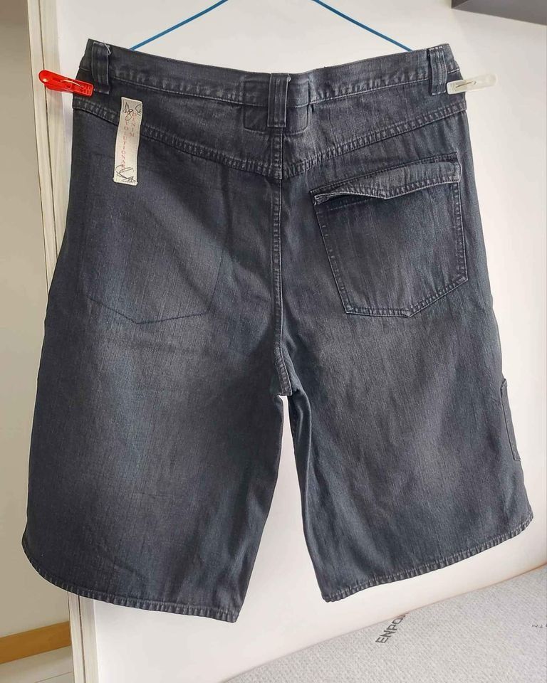 REVOLUTIONARY DENIM MOSSIMO 38 26 Vintage REVOLUTION ARY DENIM MOSSIMO Shorts Jeans with Designer Signed Leather Tape