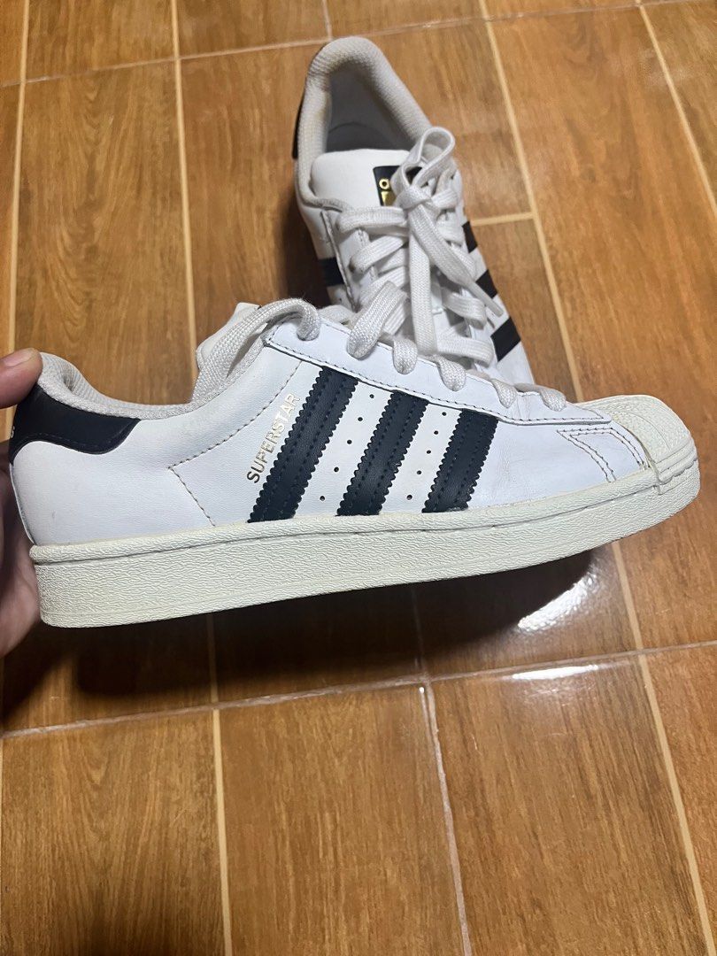 Used superstar size 6 on sale