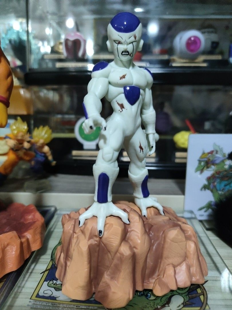 Banpresto Figure Statue Freezer Dragon Ball Z - History Box Vol.5 - Frieza (Category: Toy Figures) located in Singapore. Submitted by nyt22 (Listing ID 1334657117, Image 1). Description: .