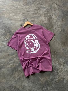 (Category: ) located in . Submitted by preloved_detect (Listing ID 1334618550, Image 1). Description: .