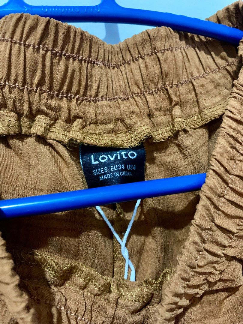 BNWT Stylish Lovito Wide leg pants size S (Category: Other Bottoms) located in Las Pinas. Submitted by greatfindsstuff (Listing ID 1334718811, Image 2). Description: add 40 sf within metro.