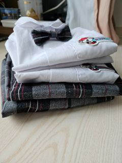 （分類：）位於 。 由 lambfluffs 提交（商品編號 1334659228，圖片 1）。簡介： 。