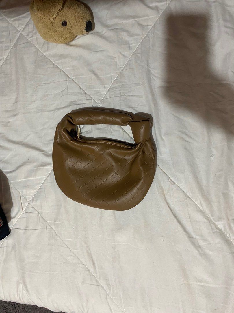 brown bag small (Category: Clutches) located in Binan City. Submitted by themkeps (Listing ID 1334567373, Image 1). Description: never used.