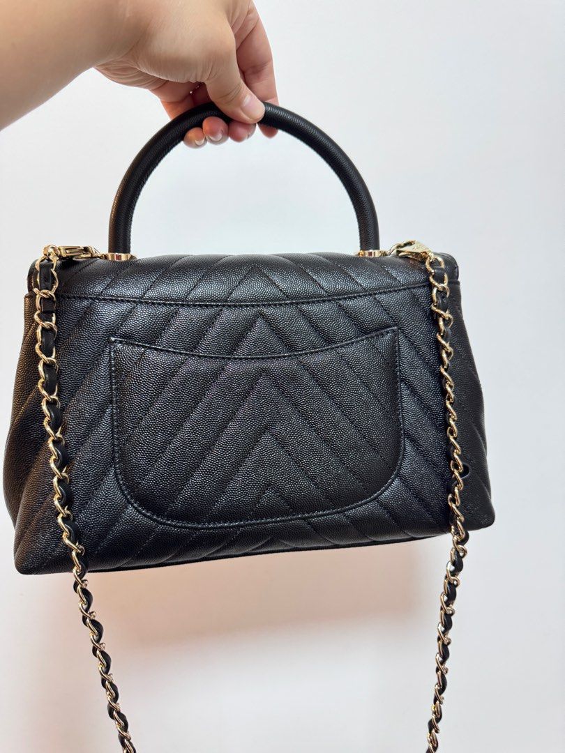 Chanel Coco Handle Large Size, 名牌, 手袋及銀包 - Carousell