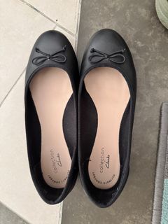 (Category: ) located in . Submitted by add.closet (Listing ID 1334612440, Image 1). Description: .