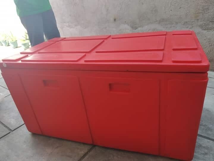 COOLER BOX 240 LITERS, Furniture & Home Living, Home Improvement ...