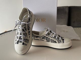 (Category: ) located in . Submitted by ilovetoshoptoo (Listing ID 1334655256, Image 1). Description: .