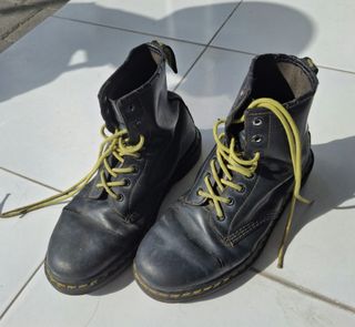 (Kategori: ) berada di . Dikirim oleh pritha1629 (ID iklan 1334589412, Gambar 1). Deskripsi: .