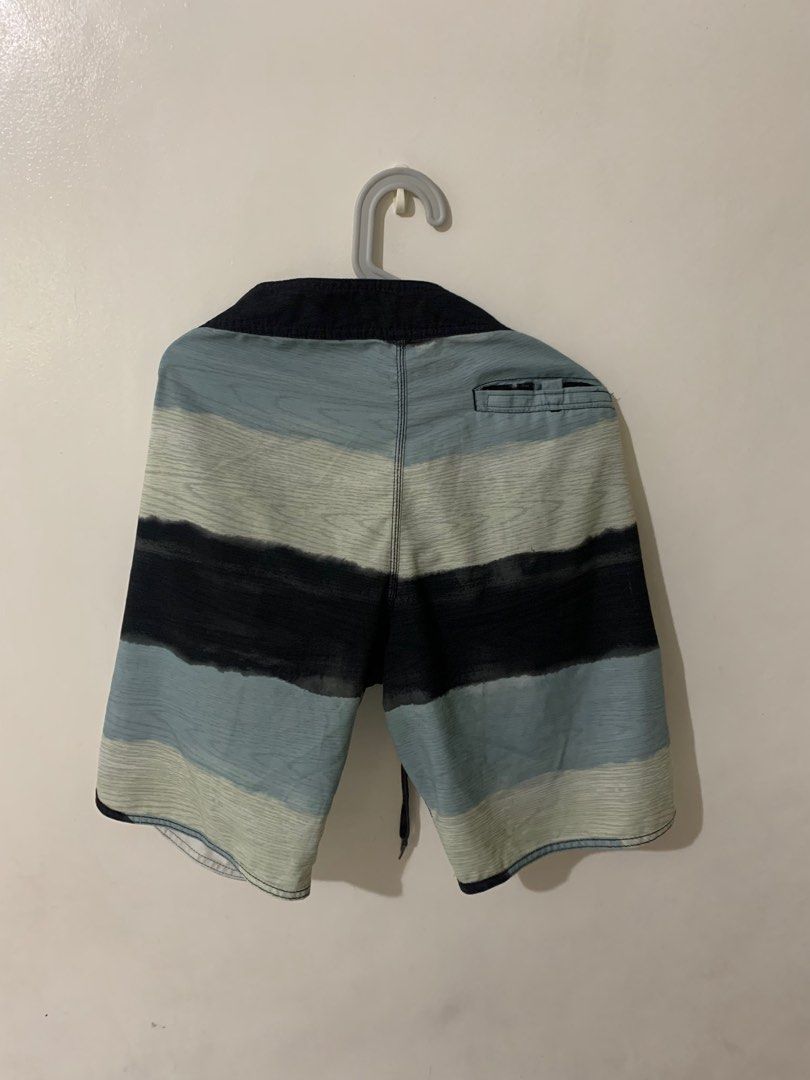Element boardshorts size 34 (Category: Shorts) located in Quezon City. Submitted by jpenal71 (Listing ID 1334591327, Image 3). Description: Element boardshorts Size 34 390 freeshipping via j&t Gcash/bpi Taytay Rizal.