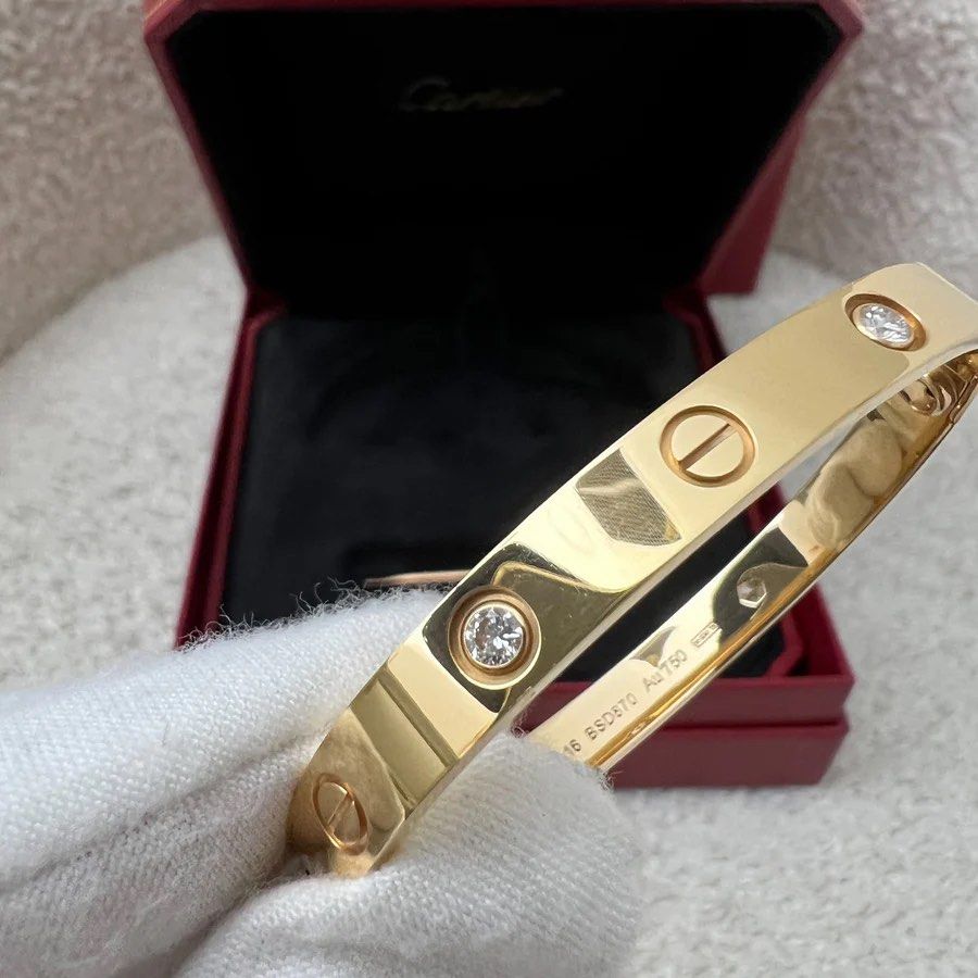 Est Retail 17 100 Cartier Love Bracelet with 4 Diamonds in 18K Rose Gold Size 16 Luxury Accessories on Carousell