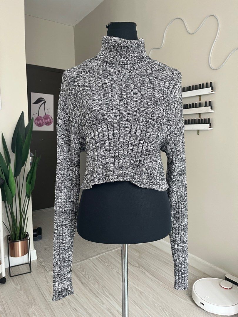F21 turtleneck shop