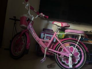 (Category: ) located in . Submitted by prettyfeliz (Listing ID 1334626817, Image 1). Description: .