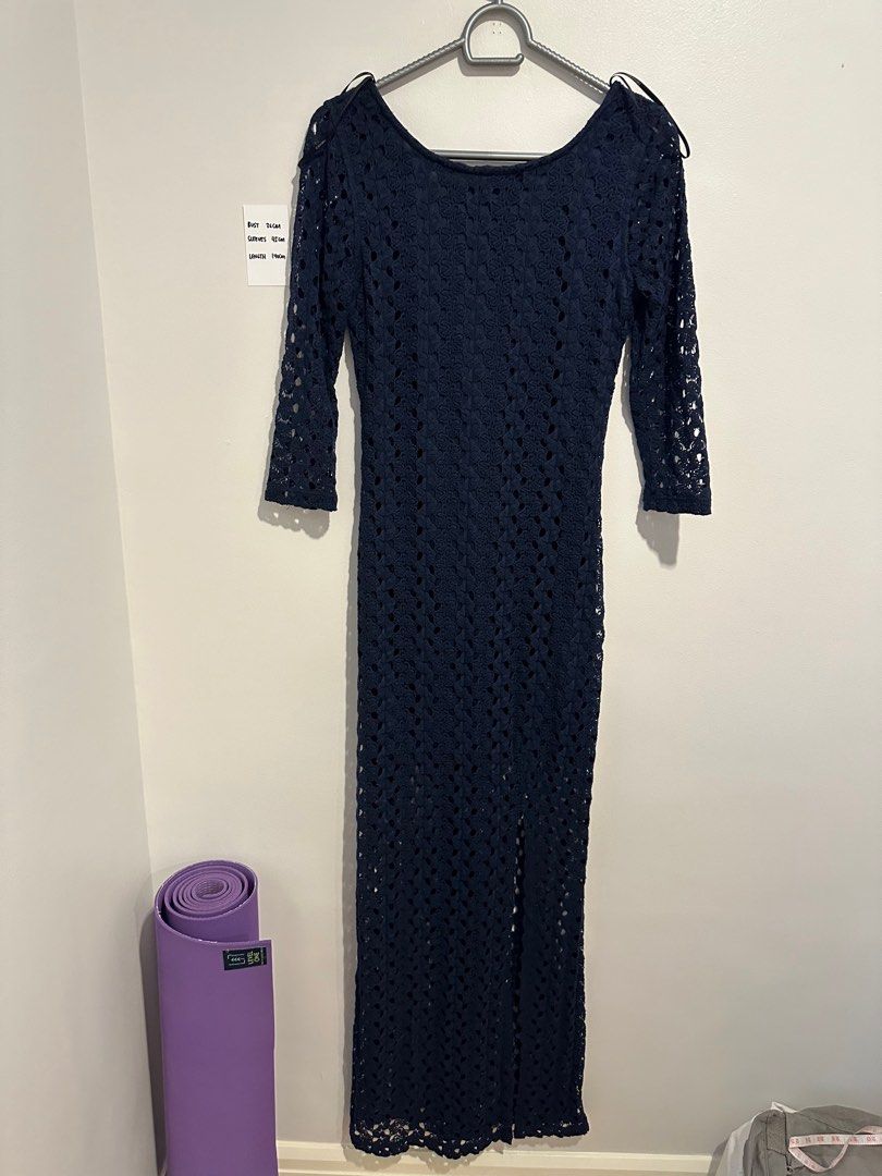 Forever 21 Blue Lace Dress (Category: Evening dresses & gowns) located in San Juan City. Submitted by ns_dy (Listing ID 1334609100, Image 1). Description: 3/4 Sleeves slightly stretchy fabric Lining up to thighs .