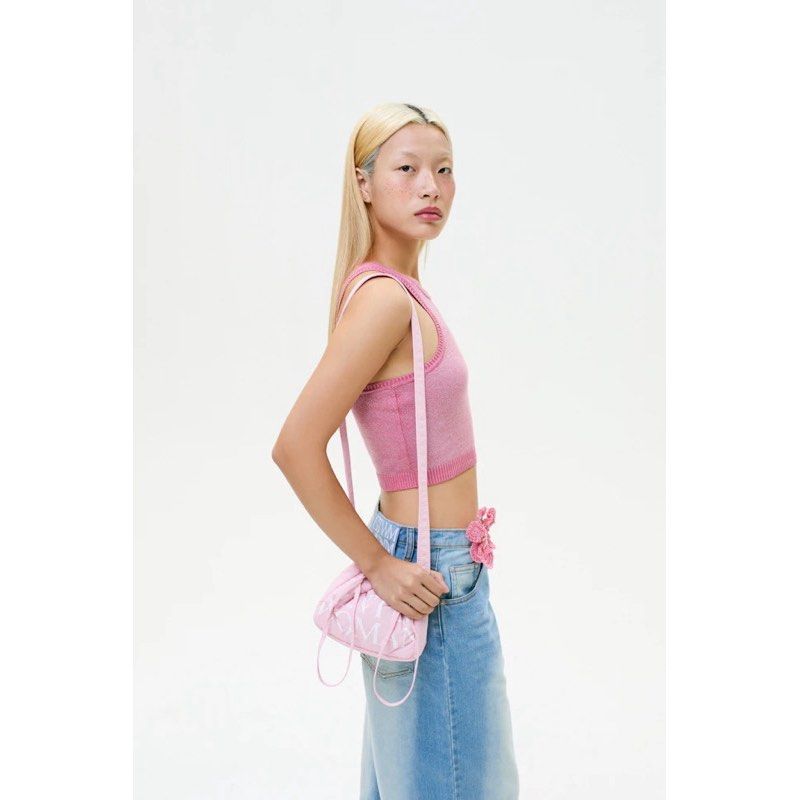 Gentlewoman dumpling pink red bag (Category: Cross-body Bags) located in Manila. Submitted by fitmeph (Listing ID 1334651259, Image 1). Description: Red 3k Pink 2.3k .