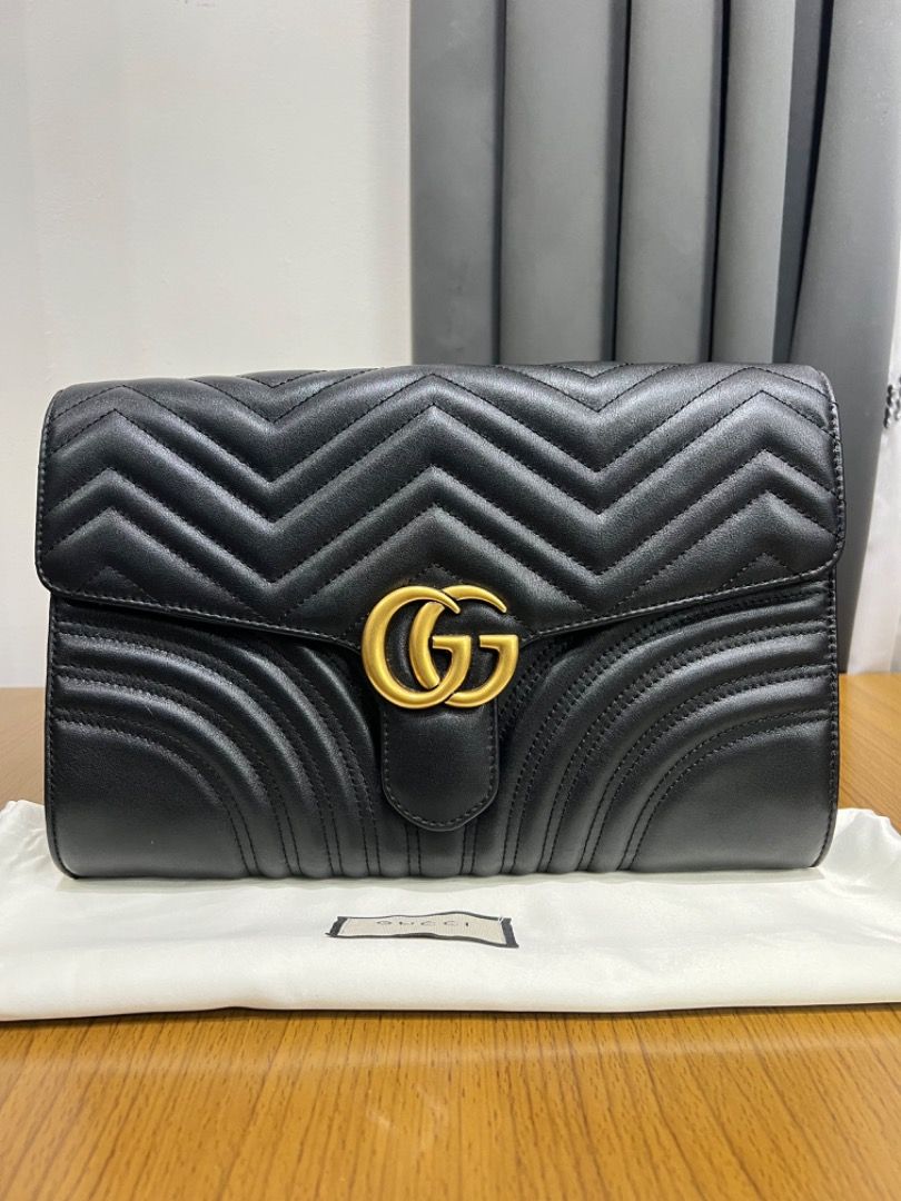 Gucci Marmont Matelasse Black Calfskin leather clutch bag