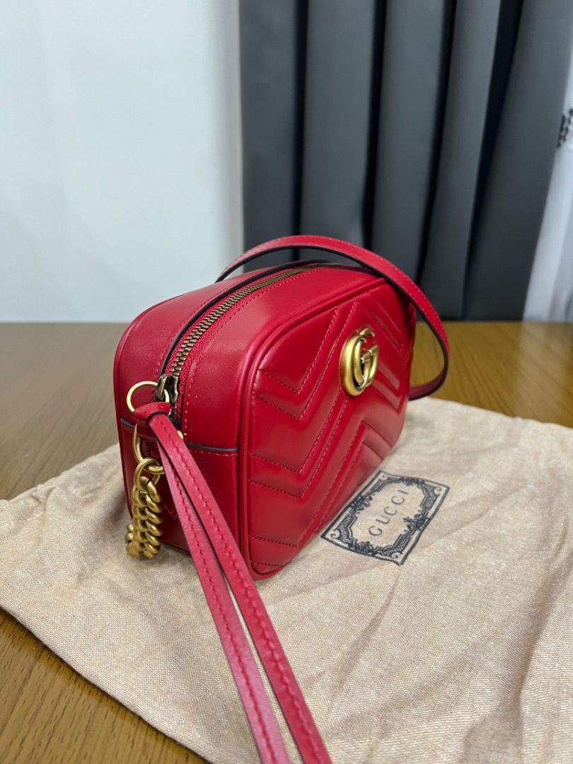 Gucci marmont mini camera bag red hotsell