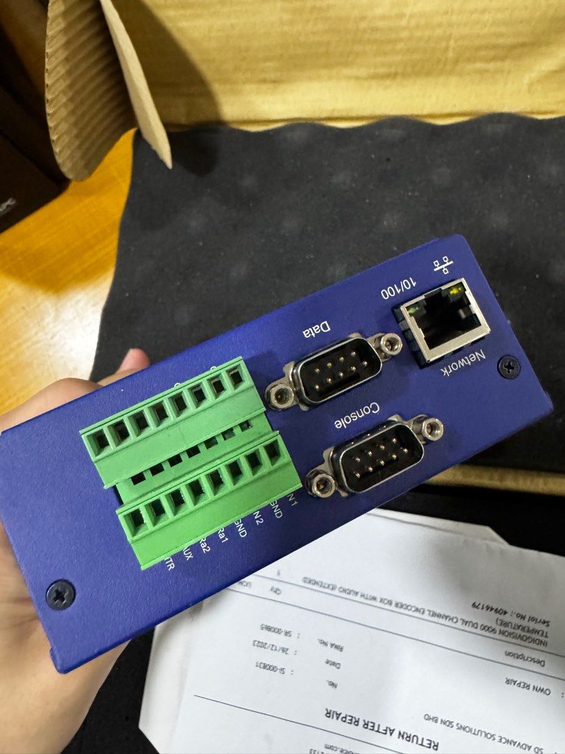 Indigovision Decoder/Encoder (Category: Office & Business Technology) located in Ampang. Submitted by asuna99 (Listing ID 1334586126, Image 2). Description: Indigovision Decoder/Encoder Work perfectly fine.