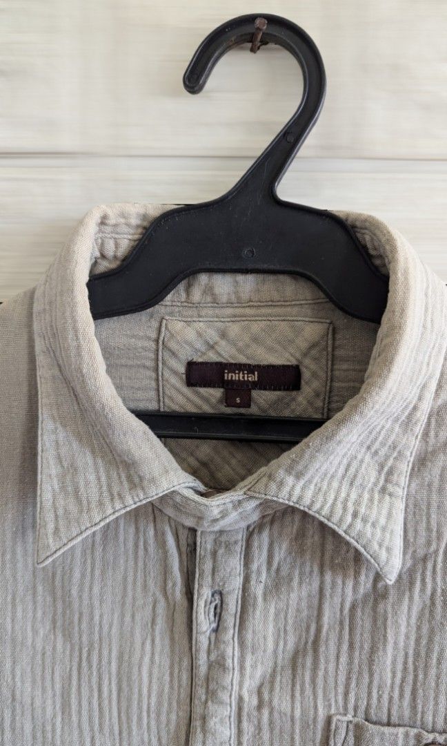 Initial Longsleeves (Category: Formal Shirts) located in Manila. Submitted by couverture.mnl (Listing ID 1334554670, Image 2). Description: .