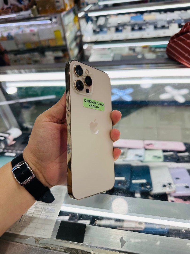 Iphone 12 Pro Max 128gb Smartlocked 86% batt (Category: iPhone 12 Series) located in San Juan City. Submitted by javedsgadgetshop (Listing ID 1334643251, Image 3). Description: OPEN FOR INSTALLMENT VIA CREDIT CARD/GGIVES/SPAY/BILLEASE & SWAP/TRADE-IN! BUY AND SELL! Quick Specs : Iphone 12promax •128gb •NTC Variant •86% batt health •Smartlocked •95% Smoothness •No hidden issue | No Repaired •100% Authentic | Not Refurbished •w/ OEM Charger & store