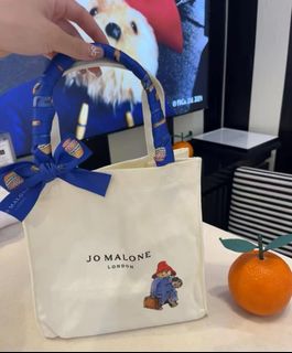 [In Stock] Jo Malone x Paddington Bear Tote Bag Canvas Eco Bag (with Blue Ribbon Attached)629776546064661115