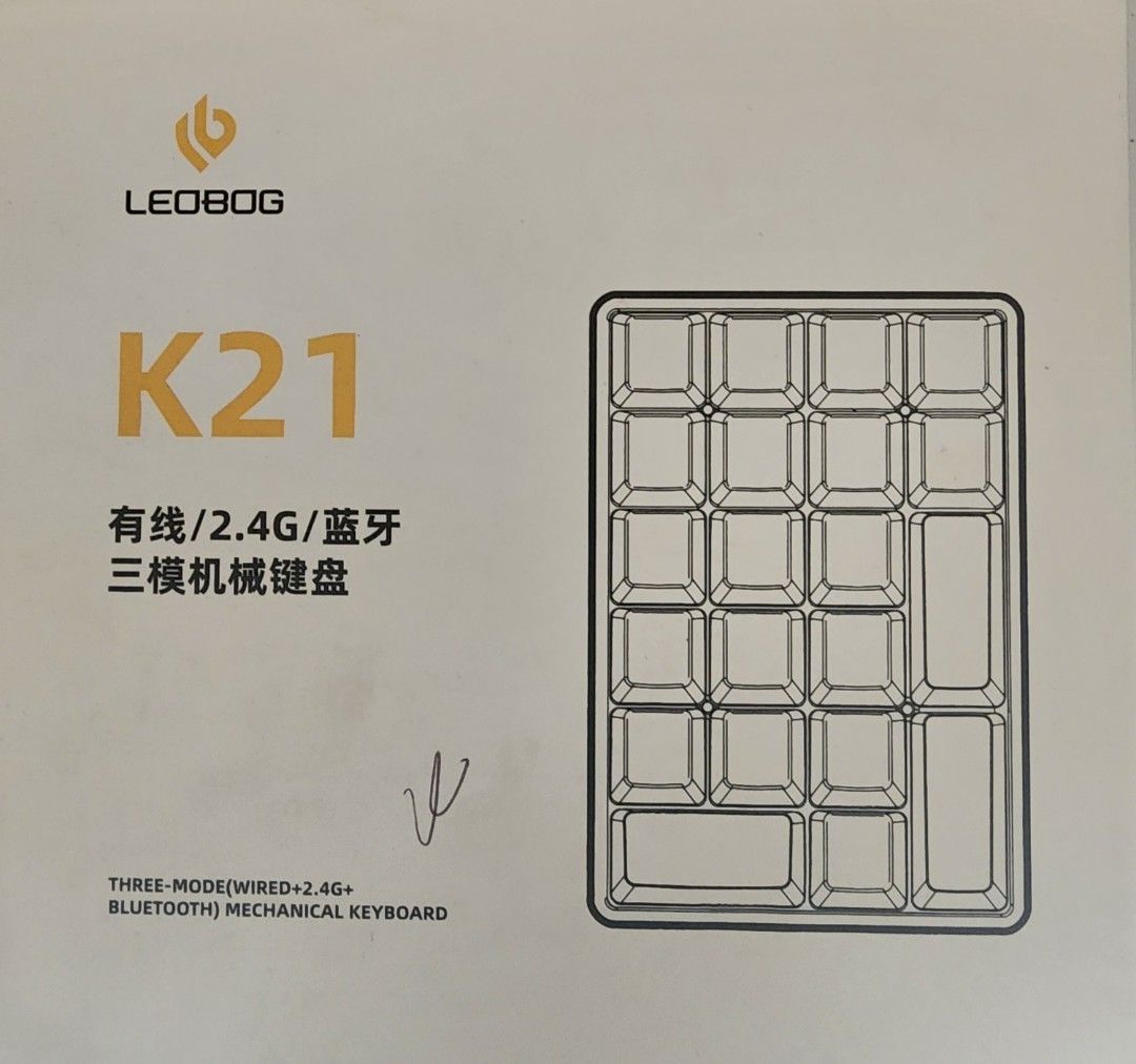 LEOBOG K21 WIRELESS 3 MODE TRANSPARENT KEYBOARD (Category: Mouse & Mousepads) located in Caloocan City. Submitted by vickybelo_0722 (Listing ID 1334724979, Image 1). Description: brandnew po ito Leobog k21 wireless 3 mode transparent keyboard.