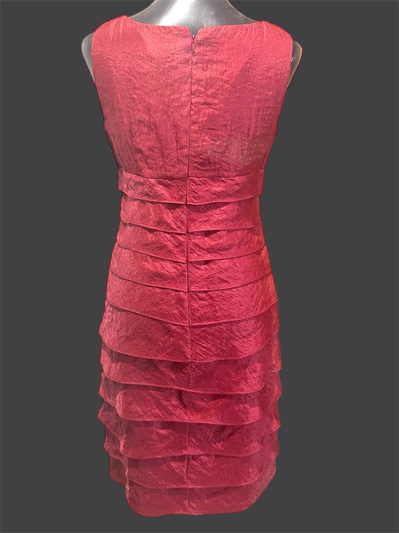 London Times Petites (Category: Dresses) located in Quezon City. Submitted by concord2137 (Listing ID 1334619291, Image 3). Description: *Bought this at Macy's circa 2015 SIZE 6 PETITE 71% Rayon 18% Polyester 11% Nylon Lining is 100% polyester FOR PRICE/ BRAND REFERENCE: https://maggylondon.com/collections/shop-all-london-timesauto?srsltid=AfmBOoqkwMv9BLstWySzllAF78XaTrE_Ctn42M0iCdq3ClKsqcNGZbRW.