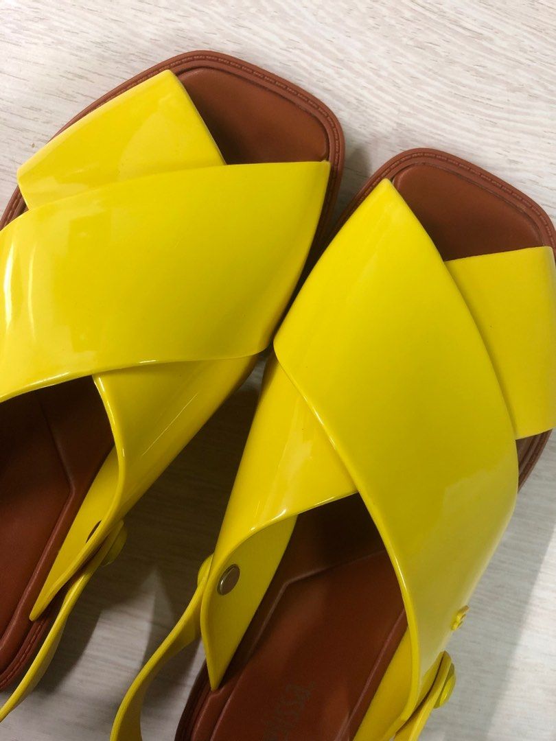 Sauce sandal clearance
