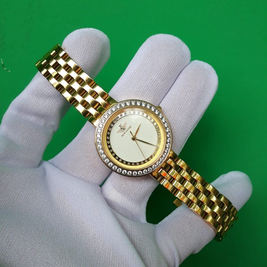 New fande watch clearance