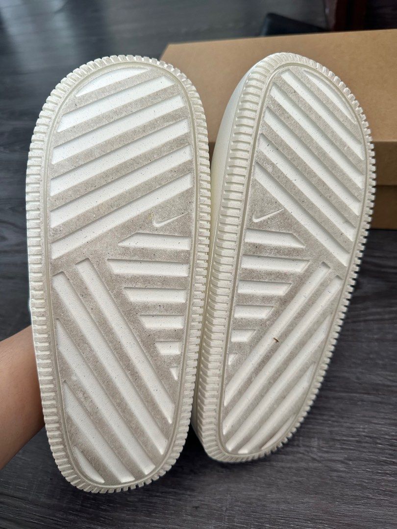 How to clean white nike slides discount