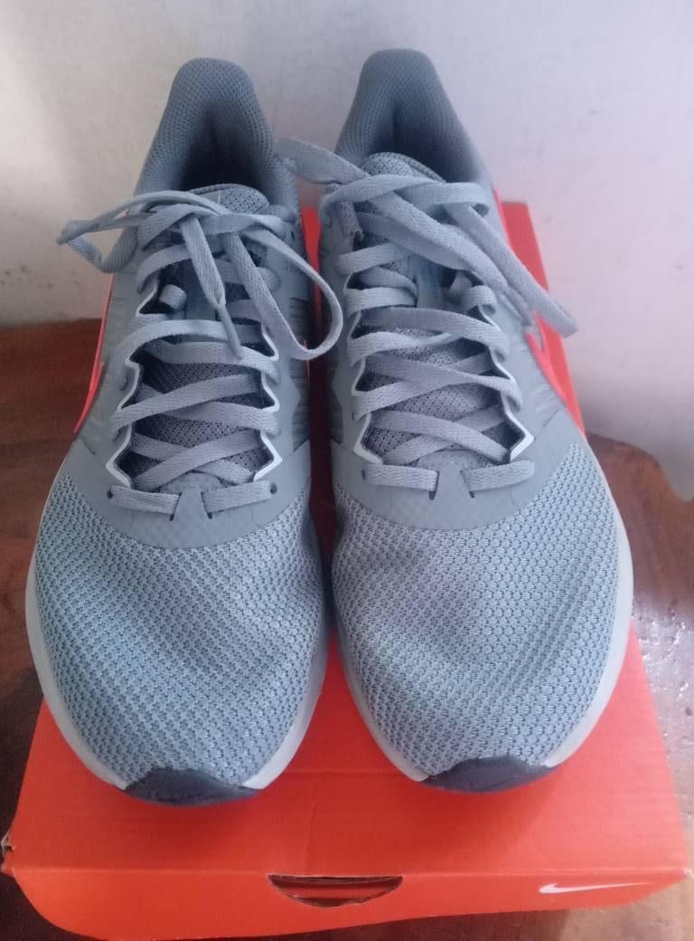 Nike Downshifter 11 (Category: Sneakers) located in Mandaluyong City. Submitted by ksc_stuff (Listing ID 1334579784, Image 2). Description: FOR SALE‼️ NIKE DOWNSHIFTER 11 Only worn twice ORIGINAL PRICE:3,000 PRICE NOW:1,500.