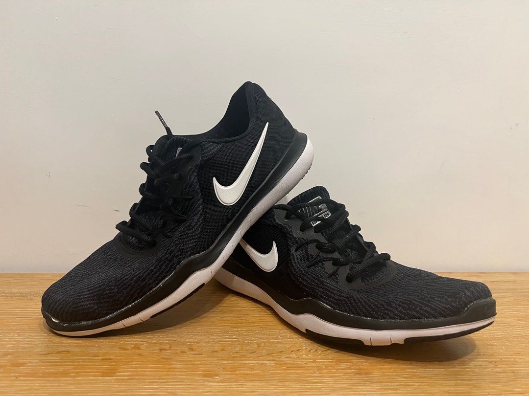 Nike Flex Supreme TR6 US9 Black running shoes Carousell